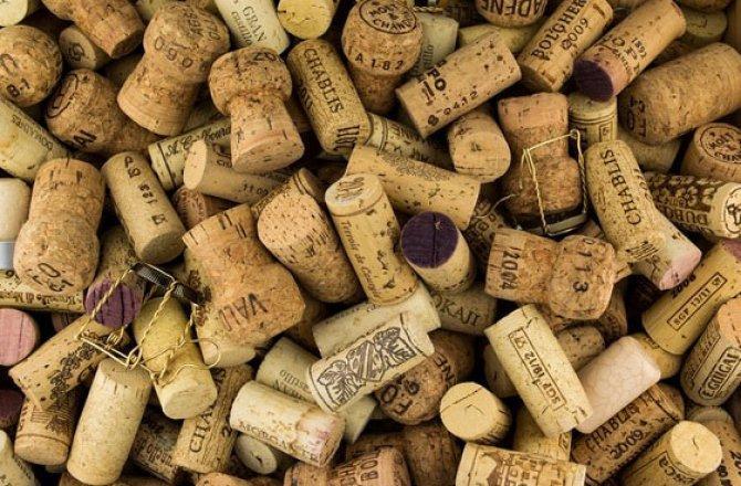 wine corks 670