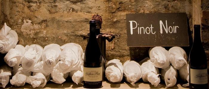 pinot noir banner