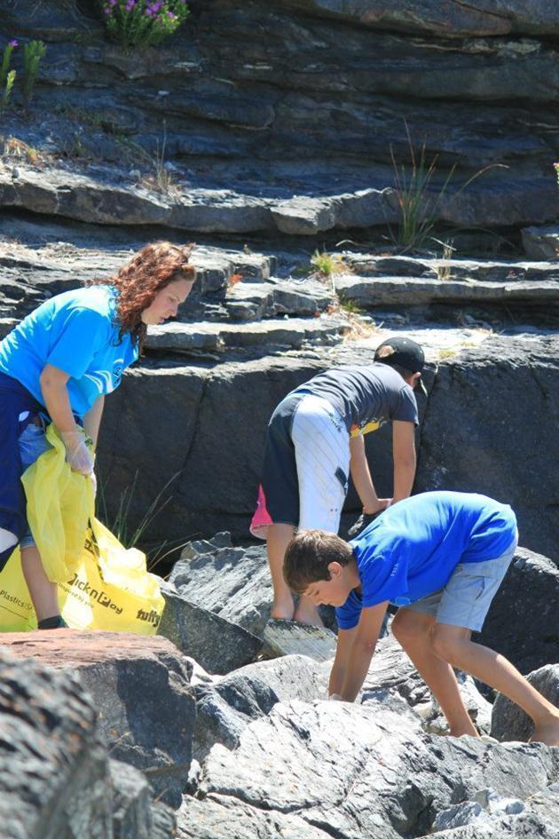 beach cleanup